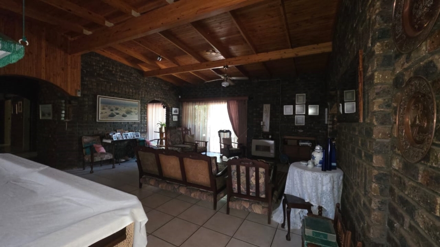 3 Bedroom Property for Sale in Hartbeesfontein North West